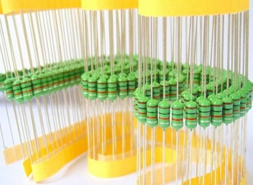 大感值色码电感定制生产100mH-150mH